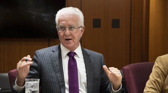 Council President Krekorian speaks during meeting at Veterans Administration office in Washington DC