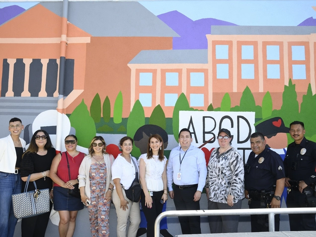 New Mural for Fair Avenue Elementary