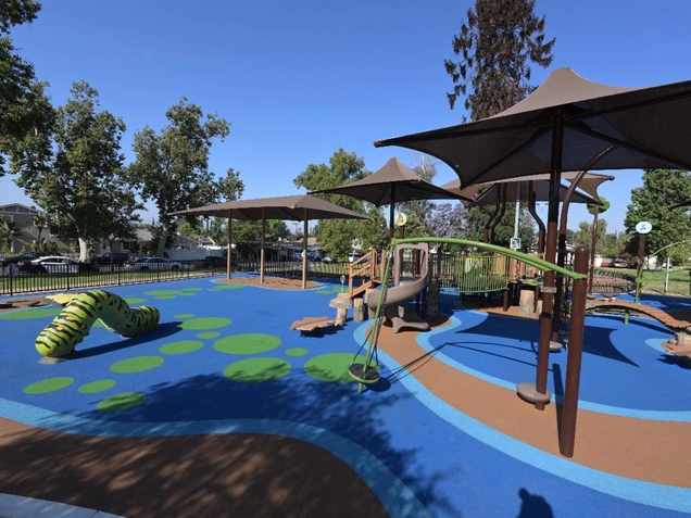 A photo of the Laurel Grove Park.