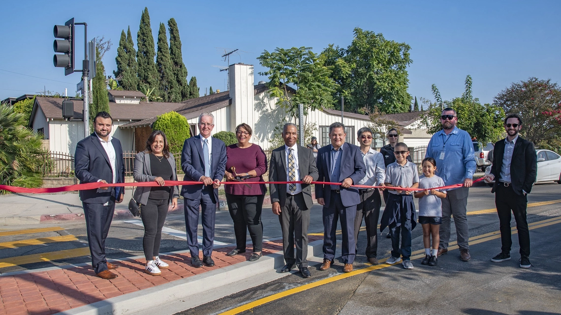 Council President Krekorian and others prepare to cut ribbon at Radford Avenue median strip.