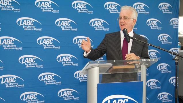 Councilmember Krekorian addresses Los Angeles Business Council