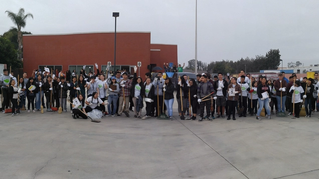 20160118_092648_Pano484e.jpg 20160118_092648_Pano.jpg