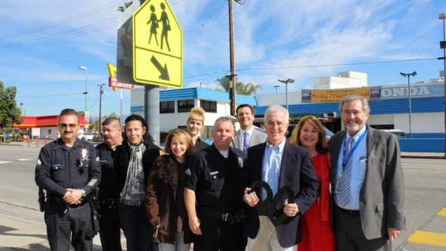 crosswalk3c1e.jpg crosswalk.jpg