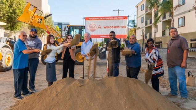 Councilmember Krekorian breaks ground at Keswick Pocket Park.